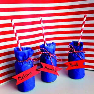 Limoflaschen in Seidenpapier